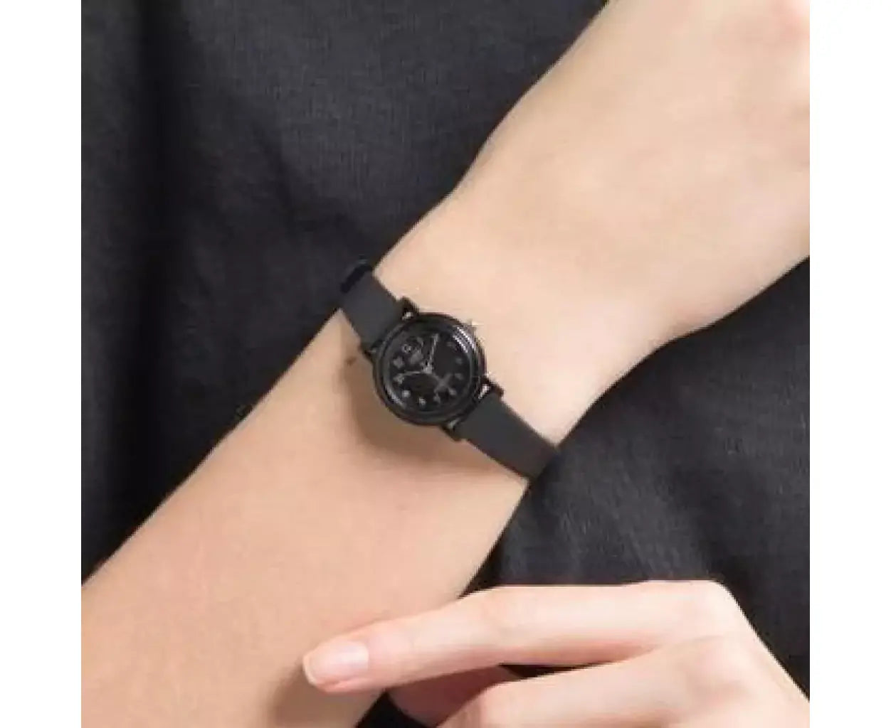 CASIO LQ-139AMV-1L BLACK RUBBER BAND BLACK DIAL FOR WOMEN