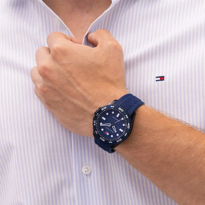 TOMMY HILFIGER 1792265 NAVY BLUE RUBBER BAND BLACK DIAL FOR MEN