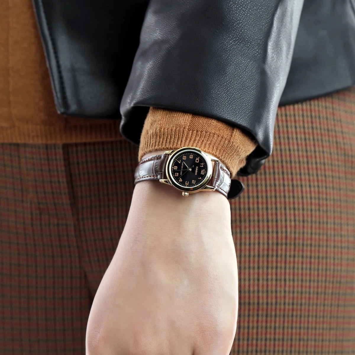 CASIO LTP-V001GL-1B WOMEN WATCH