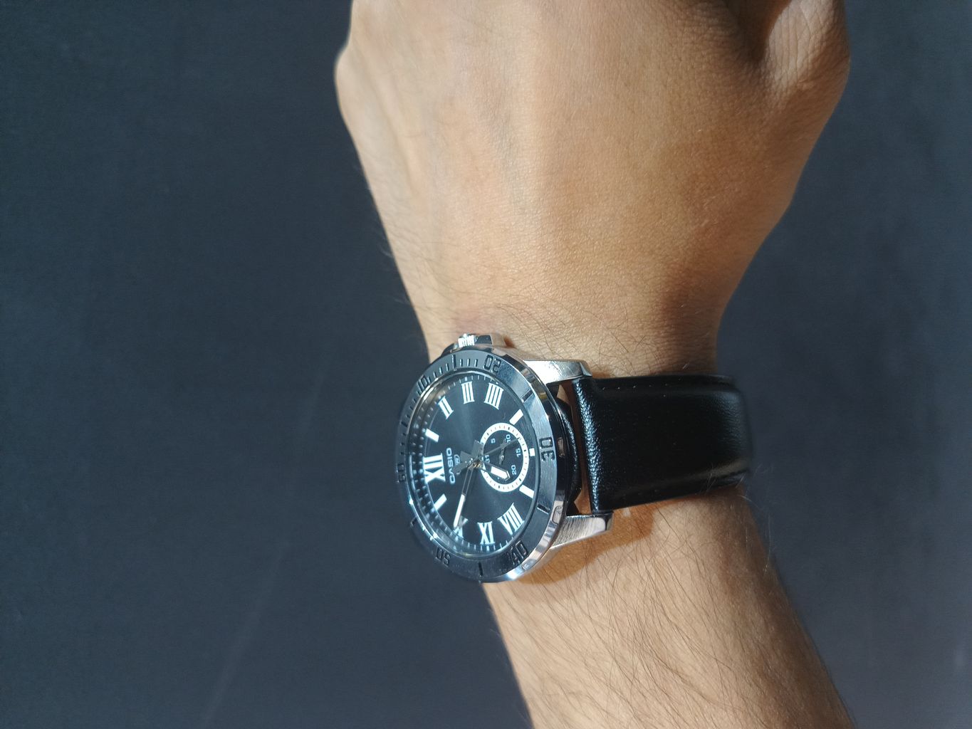 Casio Mtp-Vd200L-1B Men Watch