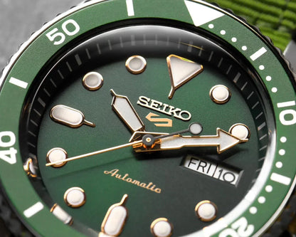 SEIKO SRPD63K1 SILVER STEEL BAND GREEN DIAL FOR MEN