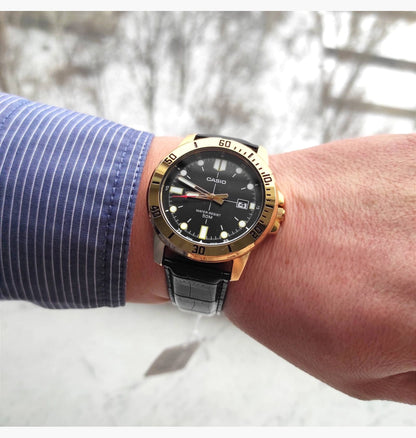 Casio men watch MTP-VD01GL-1EV