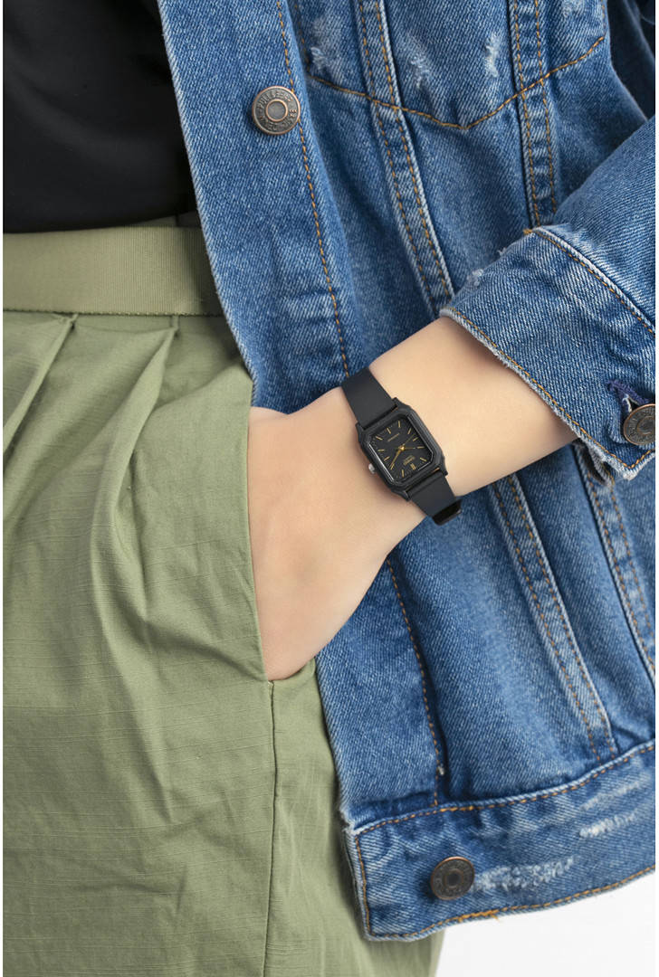 Casio LQ-142-1E Women's Casual Sports watch